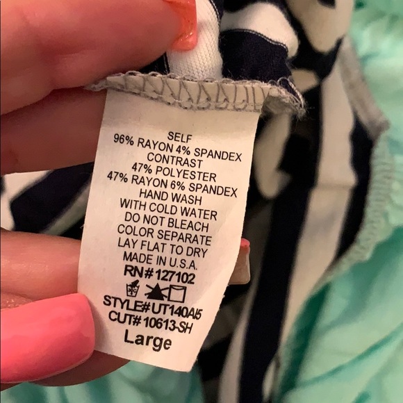 Top - Picture 4 of 4